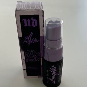 Urban Decay All Nighter Makeup Setting Spray - Purple